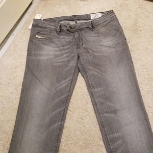 Womens Diesel jeans W 29 L 32 NWT Italian made